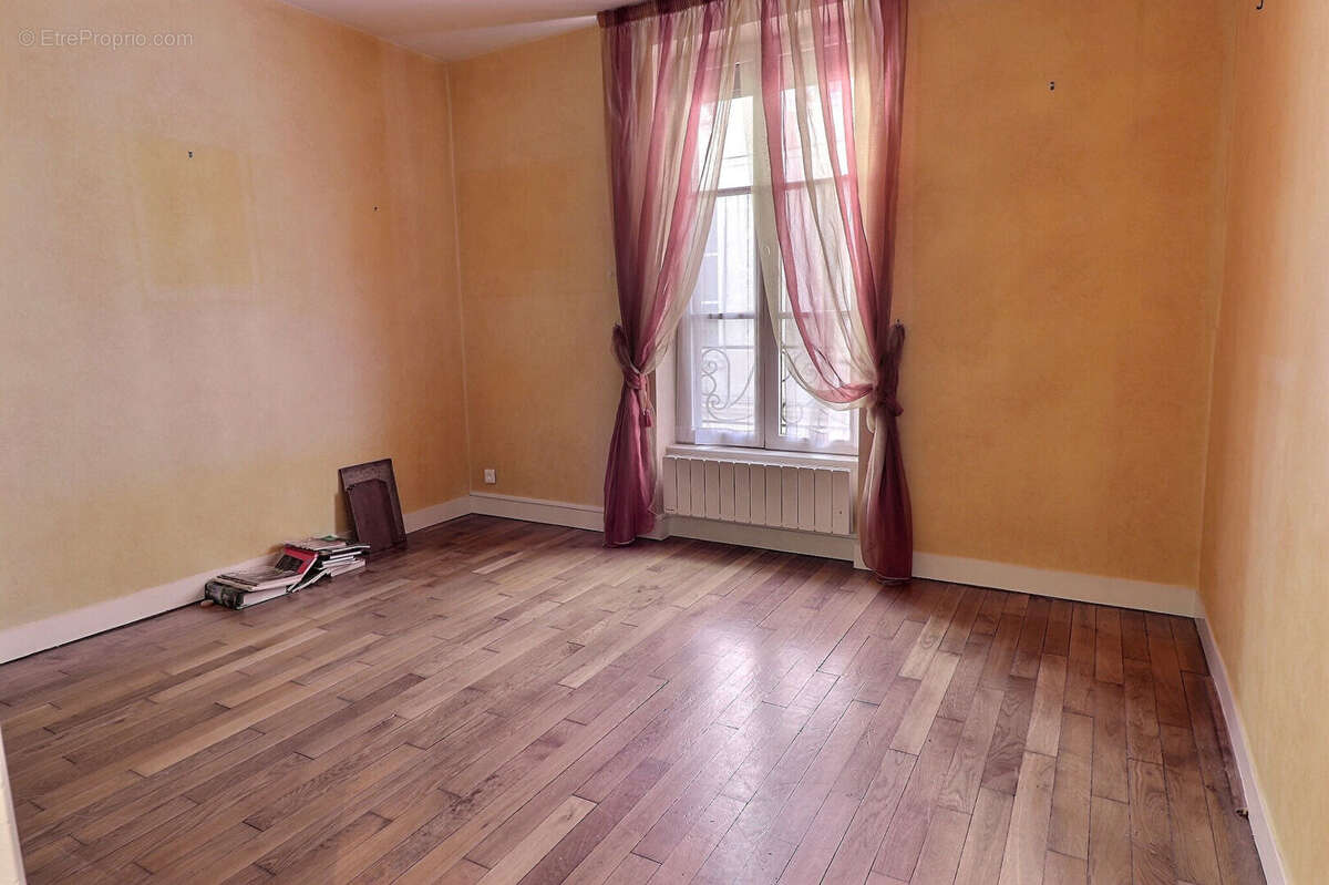 Appartement à SAINT-GERMAIN-EN-LAYE