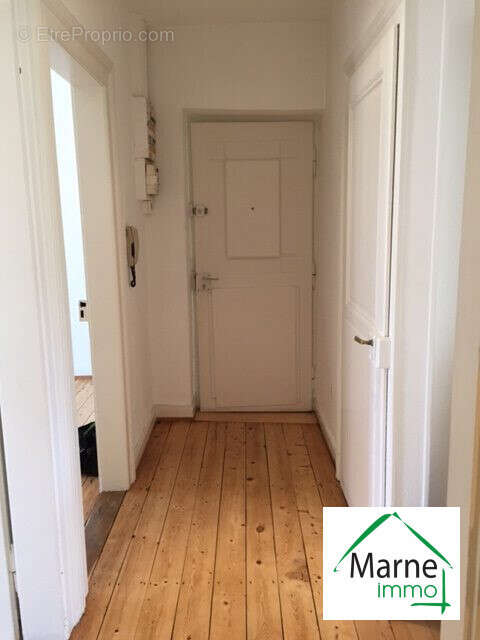 Entrée - Appartement à STRASBOURG