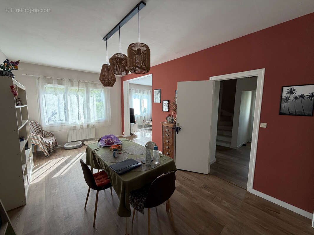 Maison à CHATELLERAULT