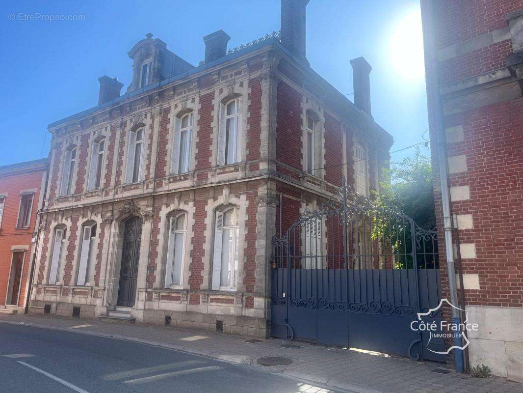 Maison à LE CATEAU-CAMBRESIS