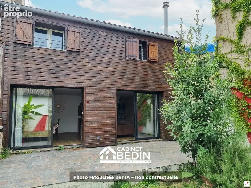 Photo Maison à Creon au prix de 391 200€