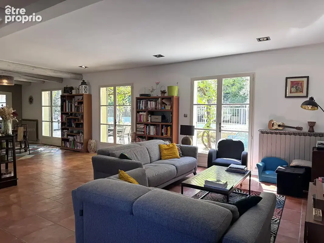 Maison Villeneuve Les Avignon 5 pièces 150 m2 - photo 6