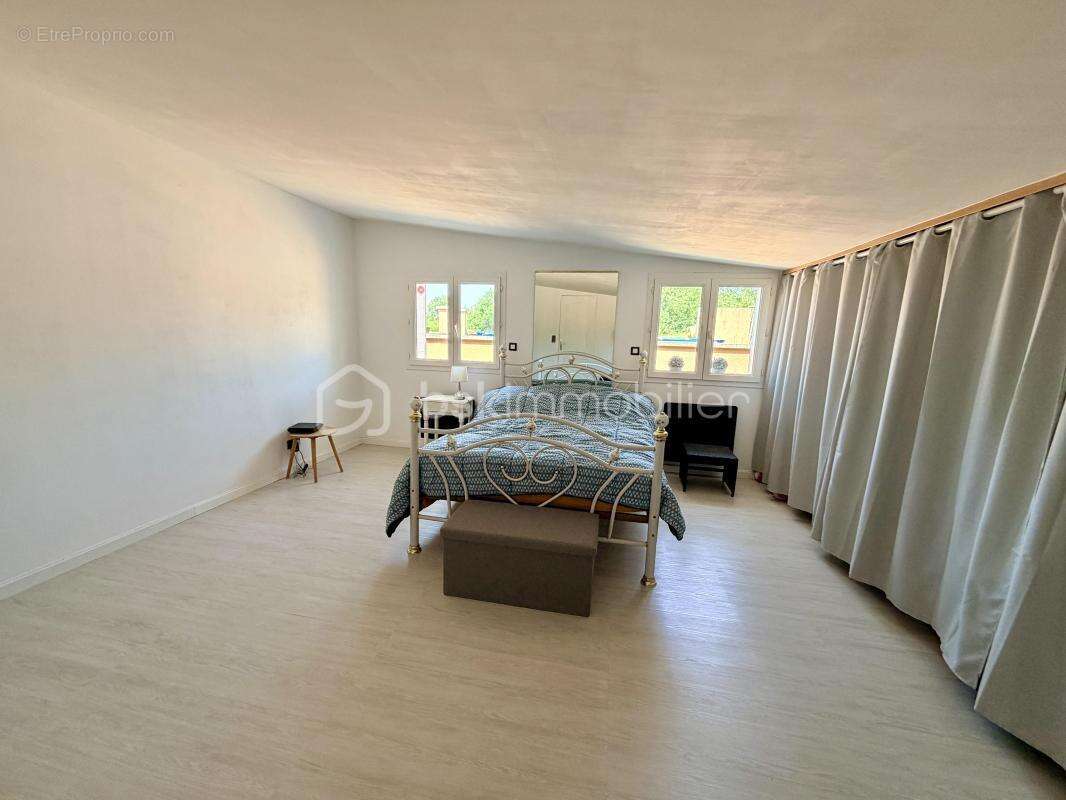 Maison mitoyenne de plain-pied de 95 m² avec terrasse à découvrir - photo 11