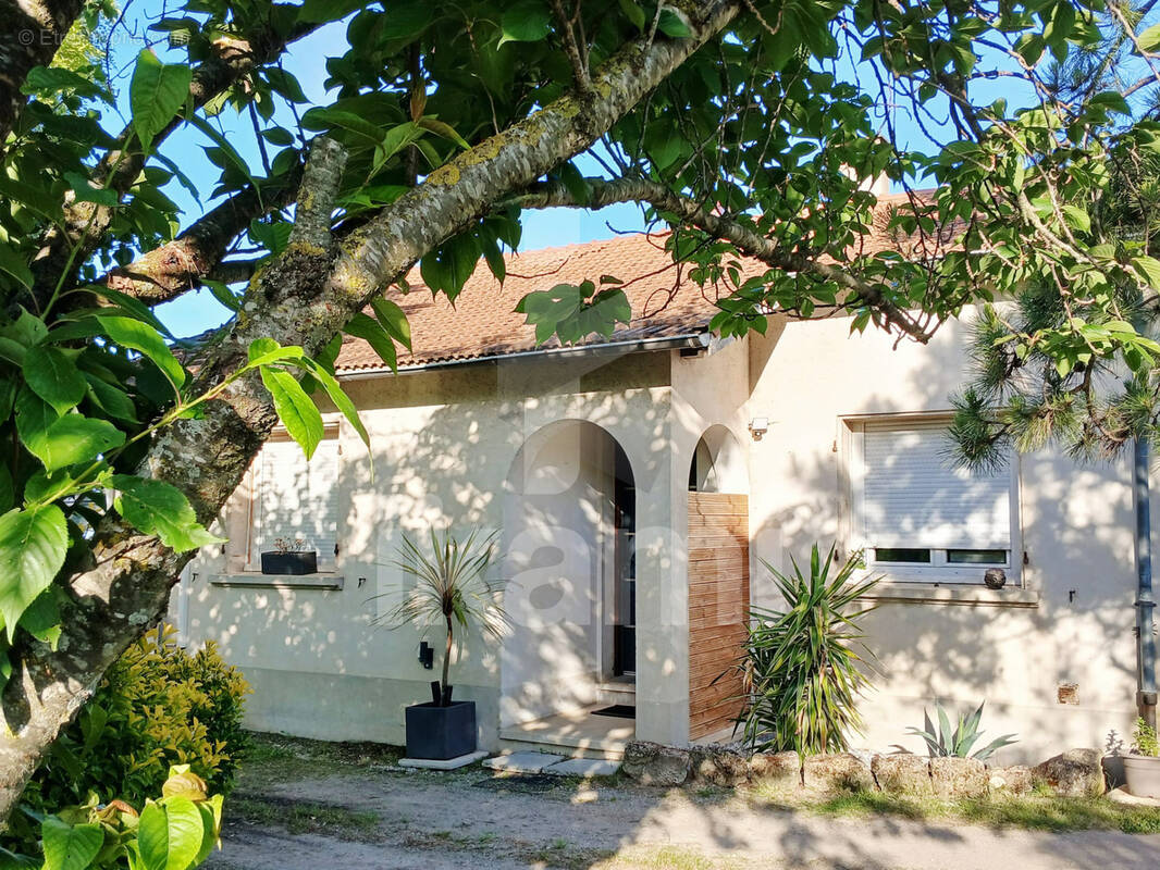 Maison à CHABEUIL