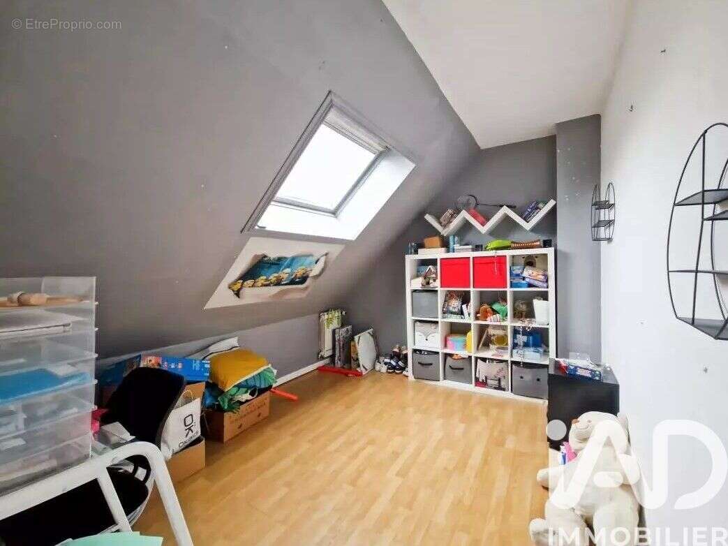 Maison 156 m² à Prasville  - photo 5
