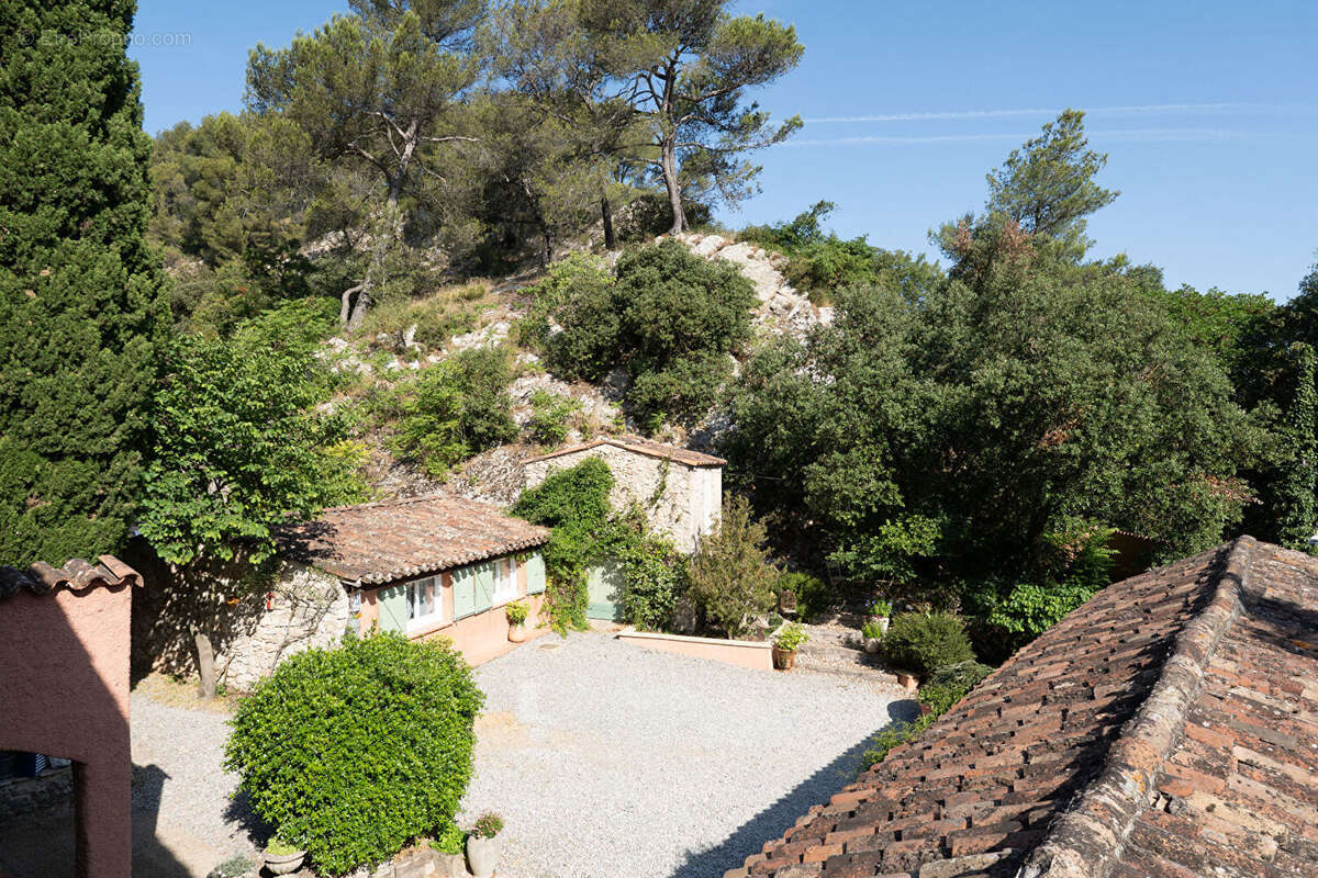 Maison à BOUC-BEL-AIR