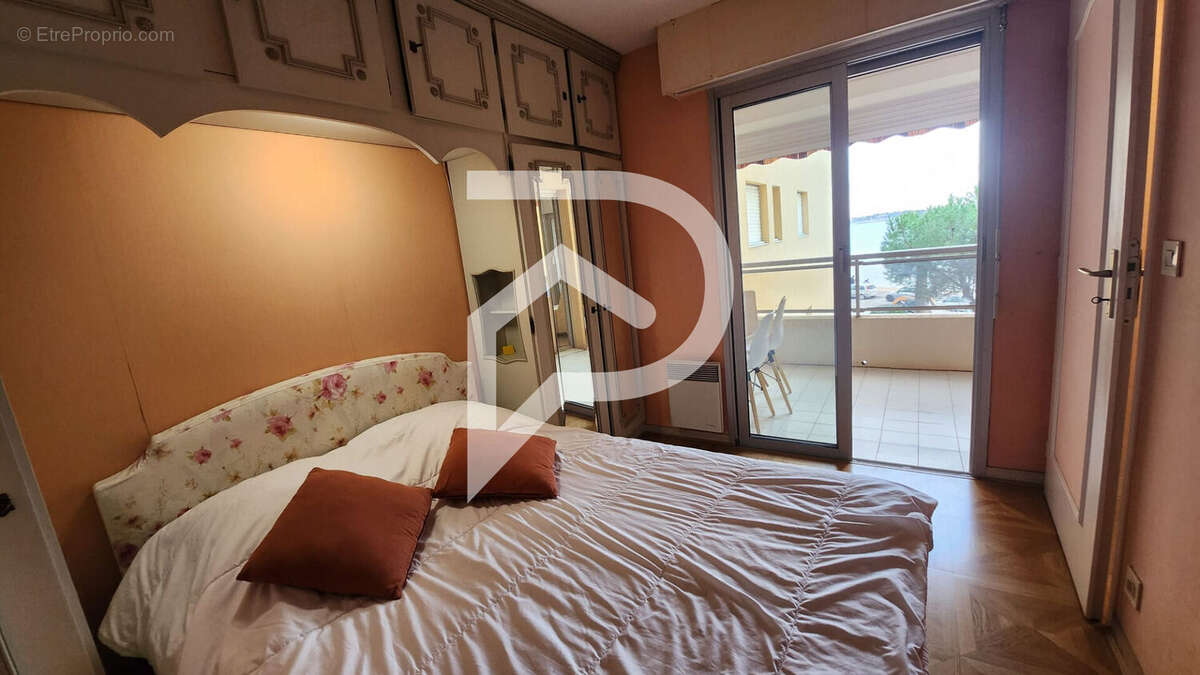 Appartement à FREJUS