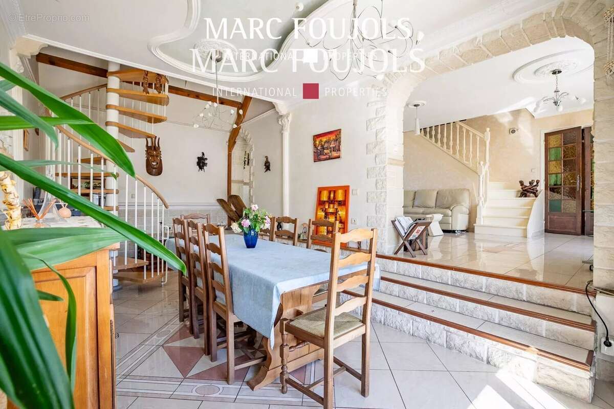 Maison familiale récente - photo 10