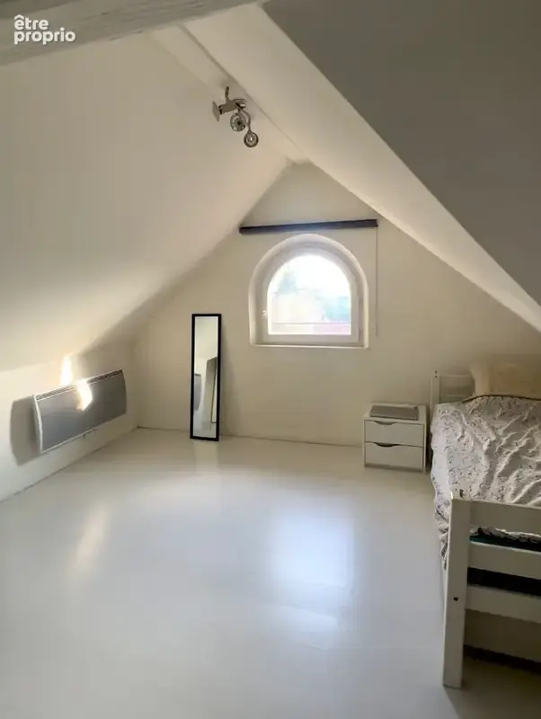 TALANGES - Appartement 4 pièces  - 113m² - photo 4