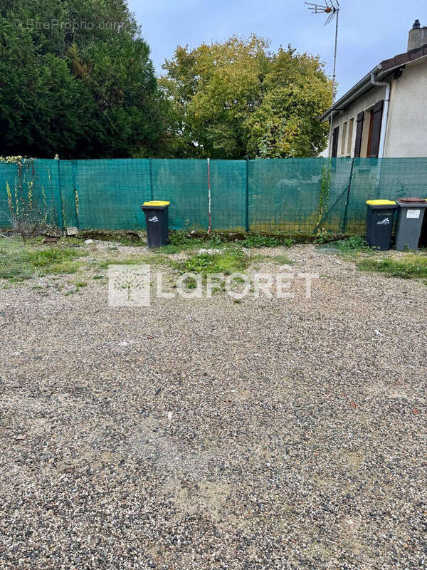 Maison à BALAGNY-SUR-THERAIN