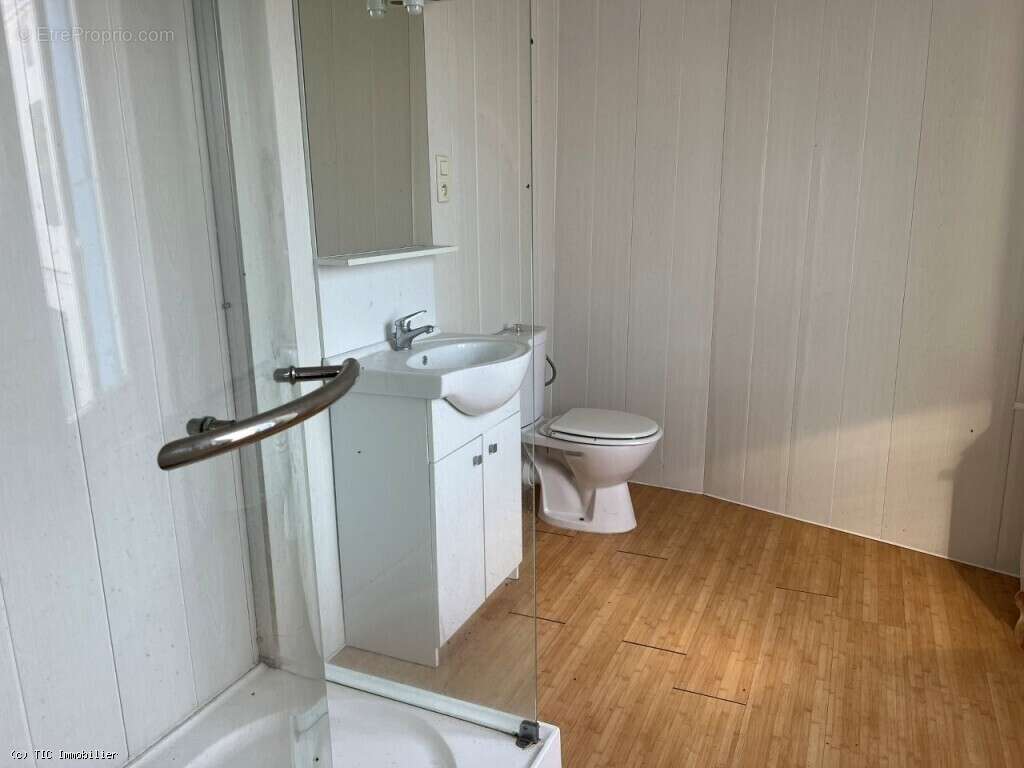 Maison à CELLEFROUIN