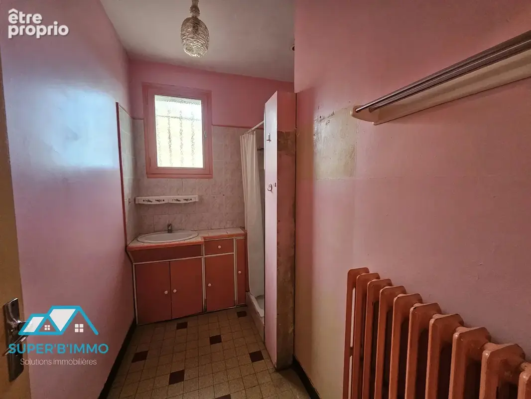 maison plain pied avec terrain et dépendances - photo 9
