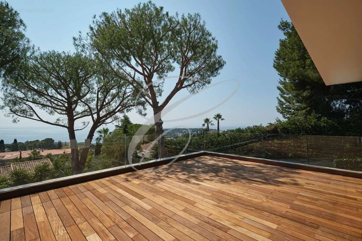 Roquebrune cap martin - luxueuse villa neuve - photo 5