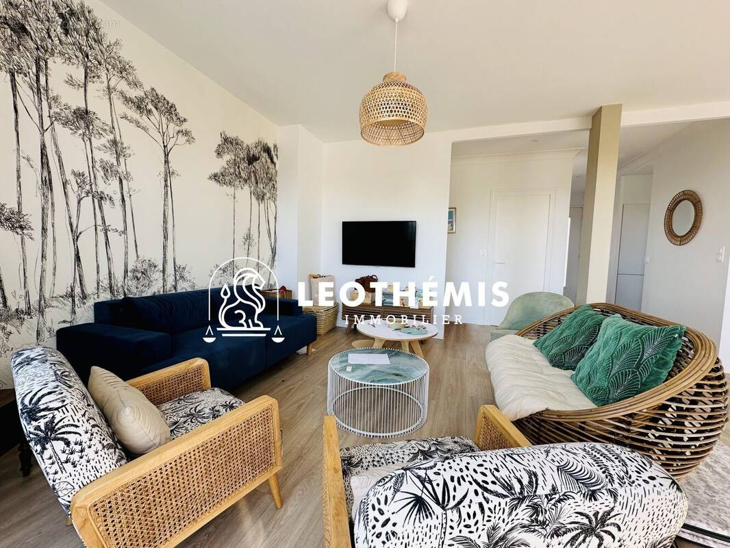Appartement à VAUX-SUR-MER