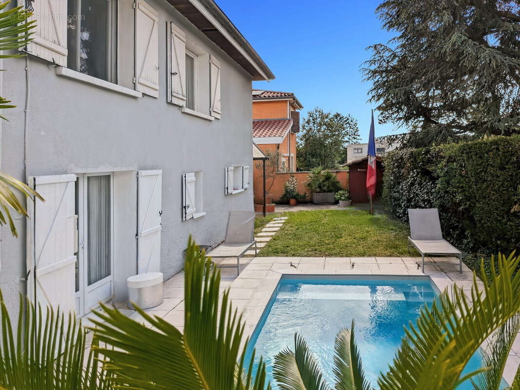 Maison à VILLEFRANCHE-SUR-SAONE