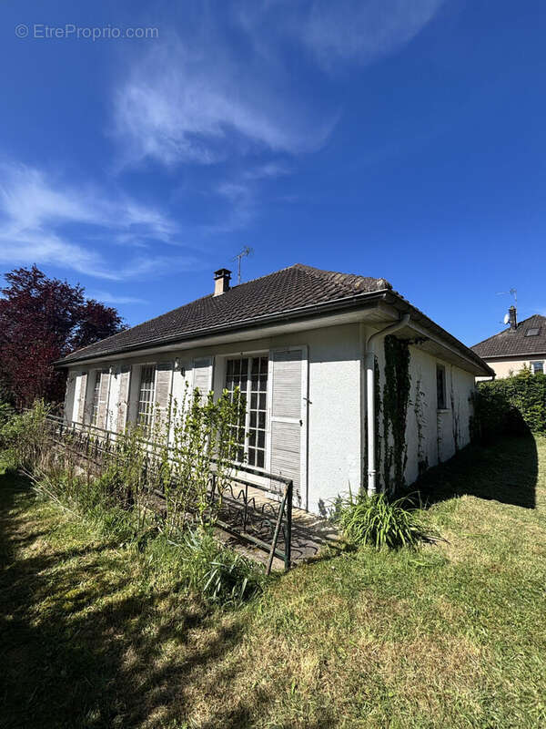 Maison à AUXERRE