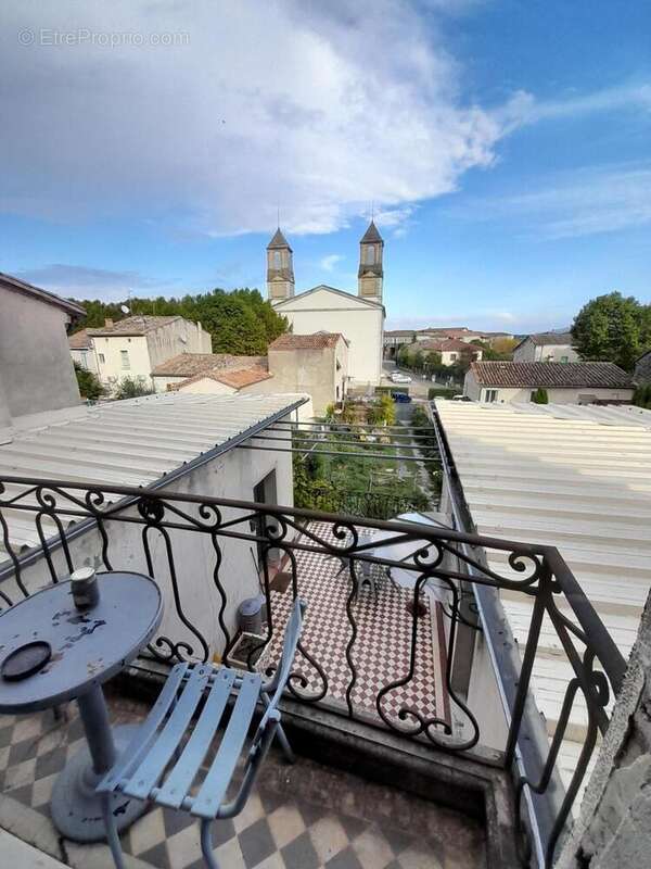 Maison 320 m² à Saint-Hippolyte-Du-Fort  - photo 4