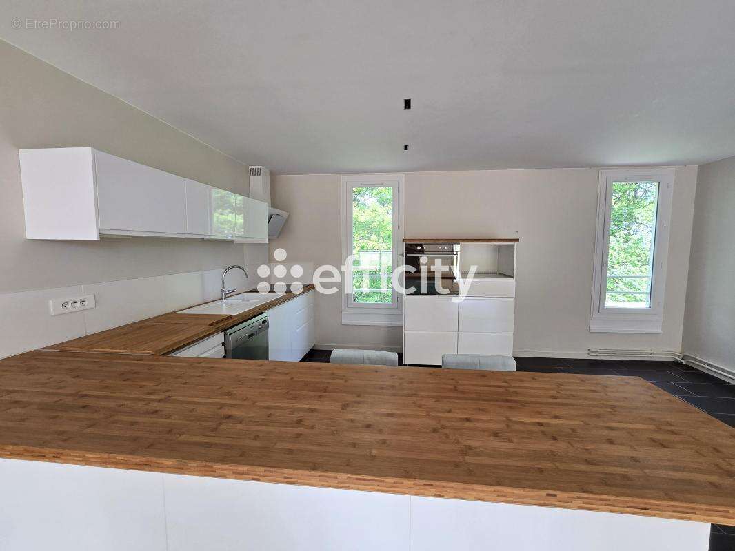 Appartement à MAUREPAS
