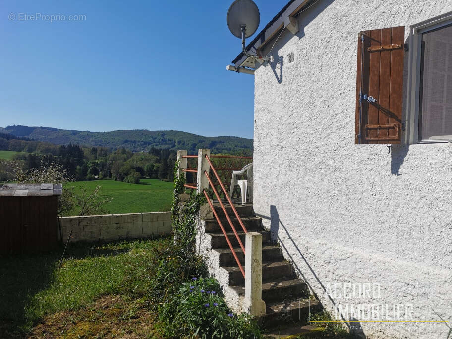 Maison avec superbe vue dégagée - photo 10