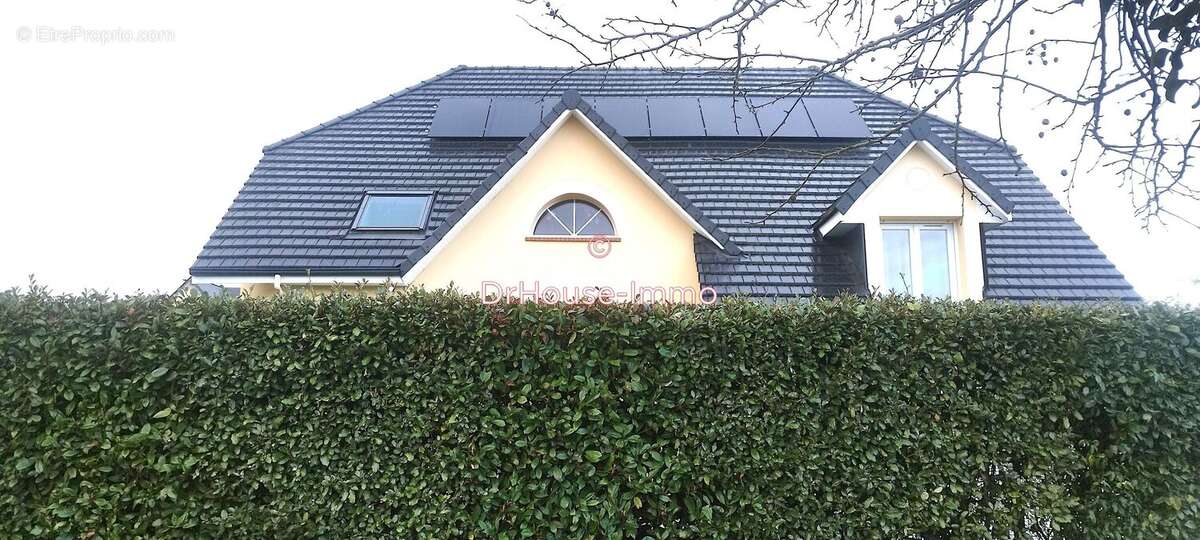 Maison à SAINT-OUEN-DE-THOUBERVILLE