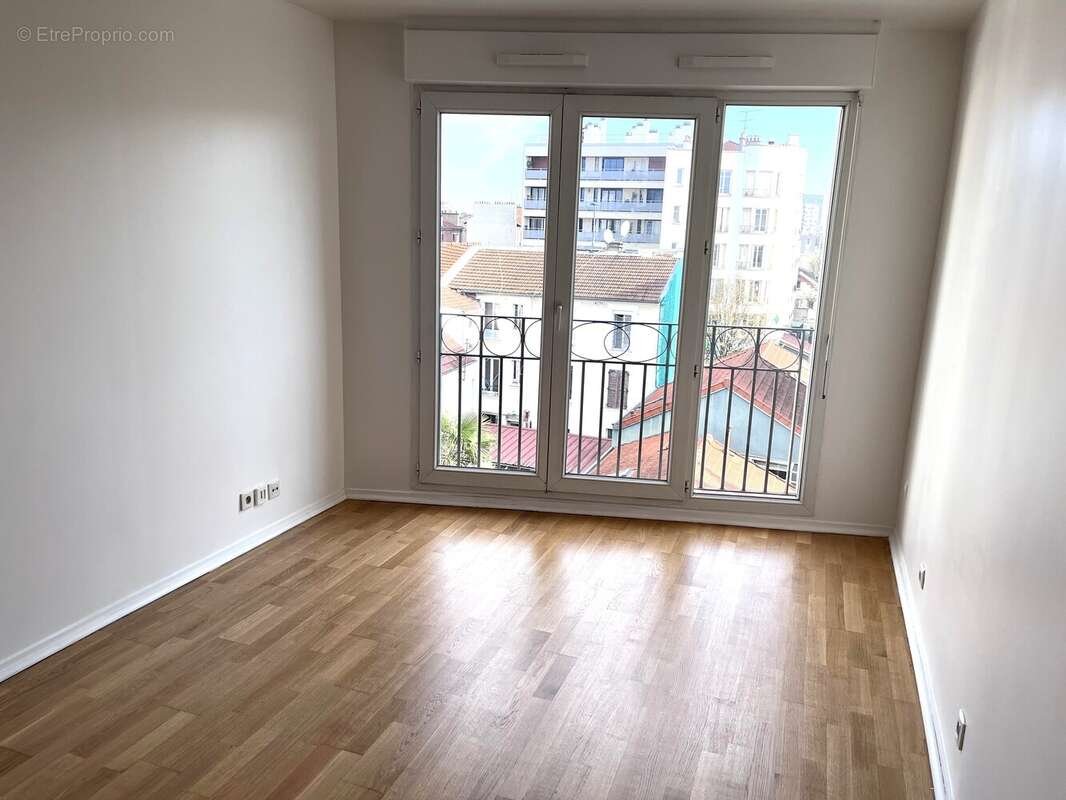 Appartement à ASNIERES-SUR-SEINE