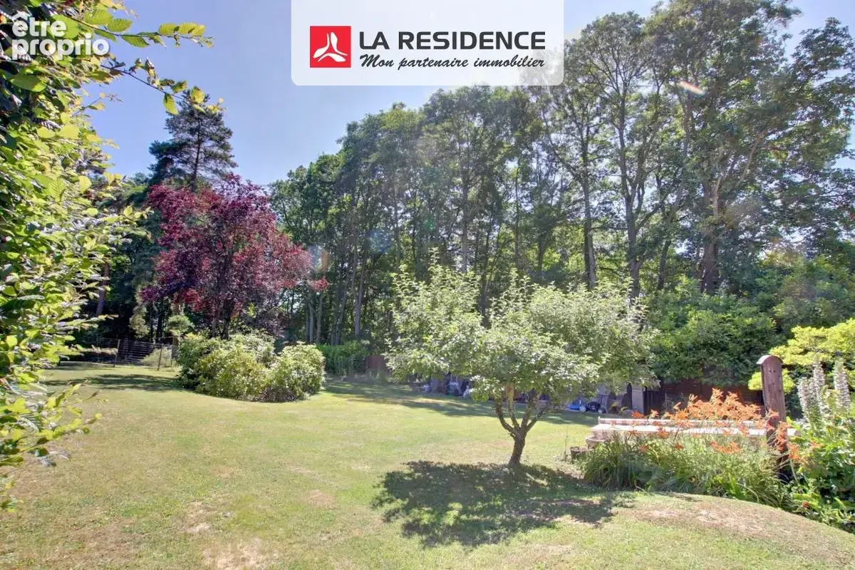 Maison 110 m² à Le Mesnil-Saint-Denis  - photo 8