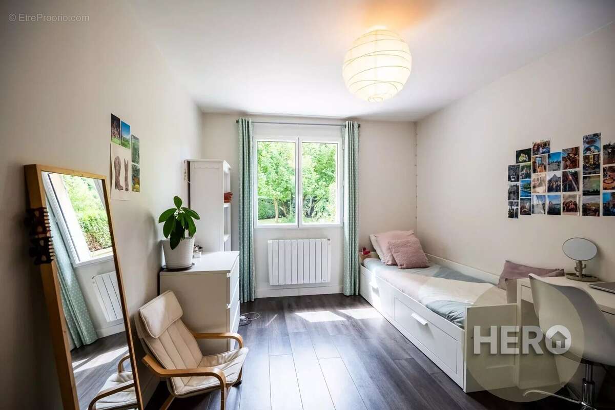 Maison à MONTFORT-L&#039;AMAURY