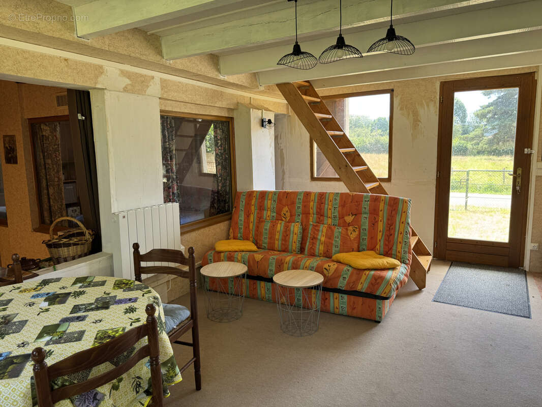 Maison à PAZY