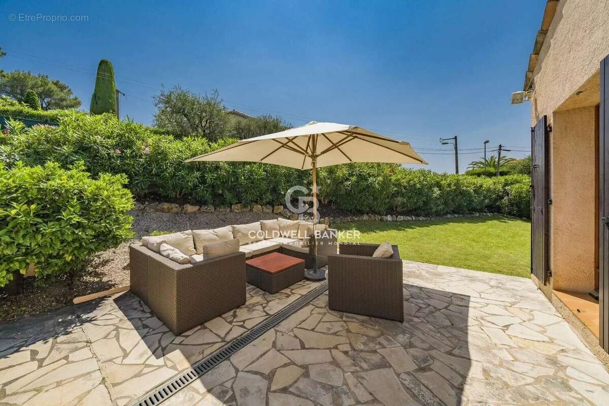 Maison à MOUGINS