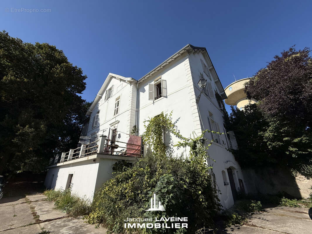 Maison à PAGNY-SUR-MOSELLE