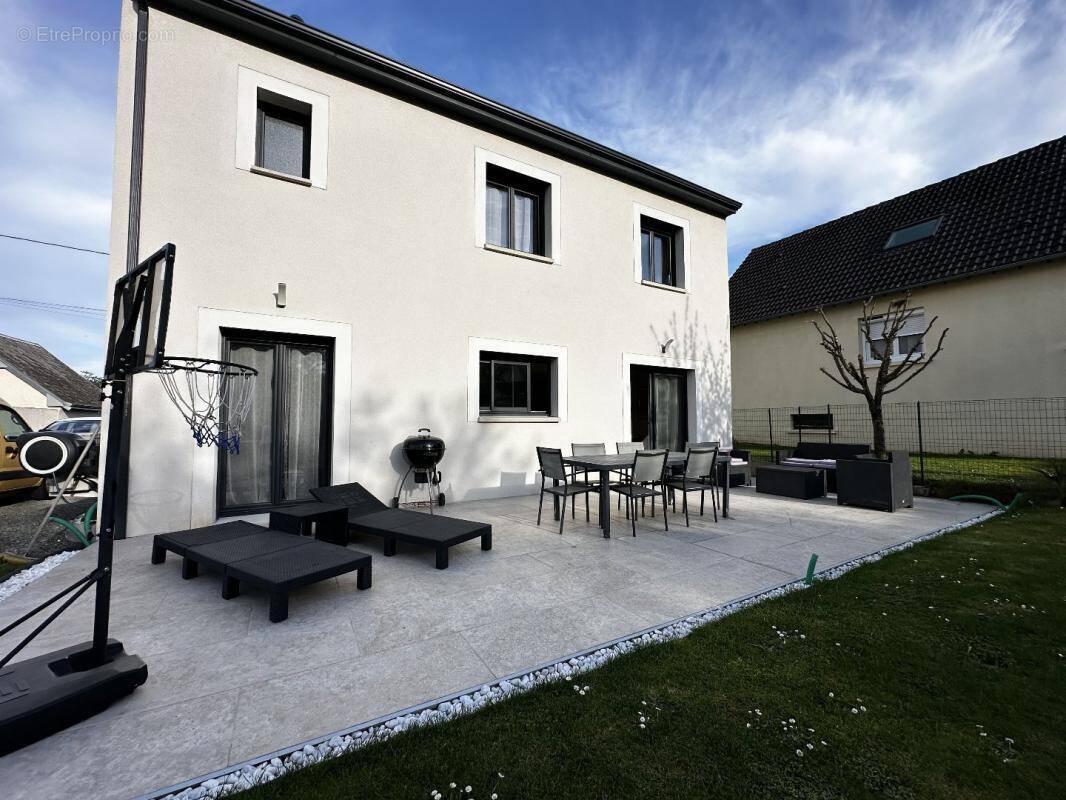 Maison à TREON