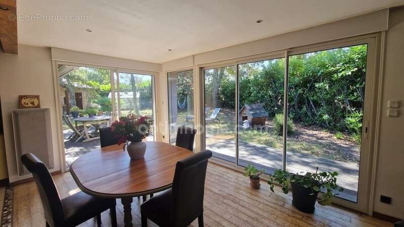 Maison à SAINT-JEAN-D&#039;ILLAC