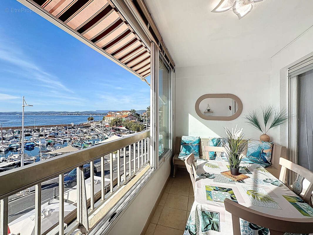 Appartement à SIX-FOURS-LES-PLAGES