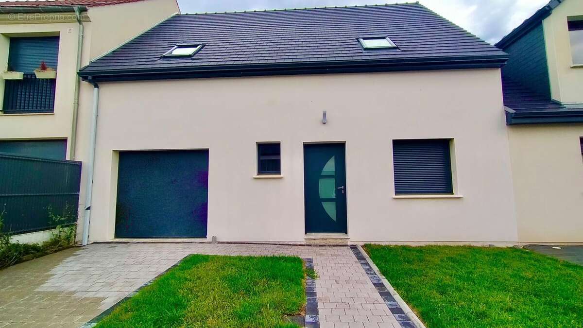 Maison à RIVERY