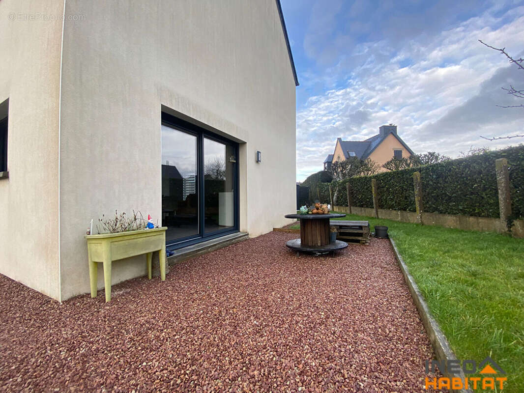Maison à PLEUMELEUC