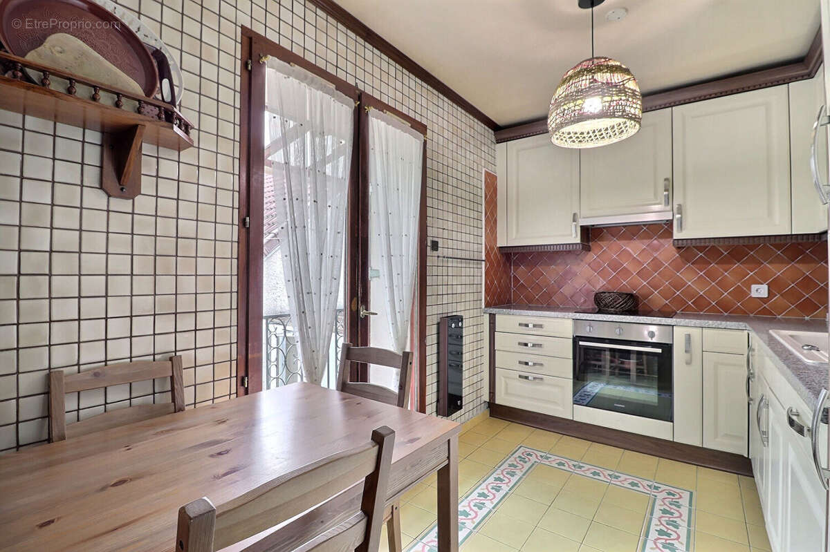 Maison à MONTIGNY-LES-CORMEILLES