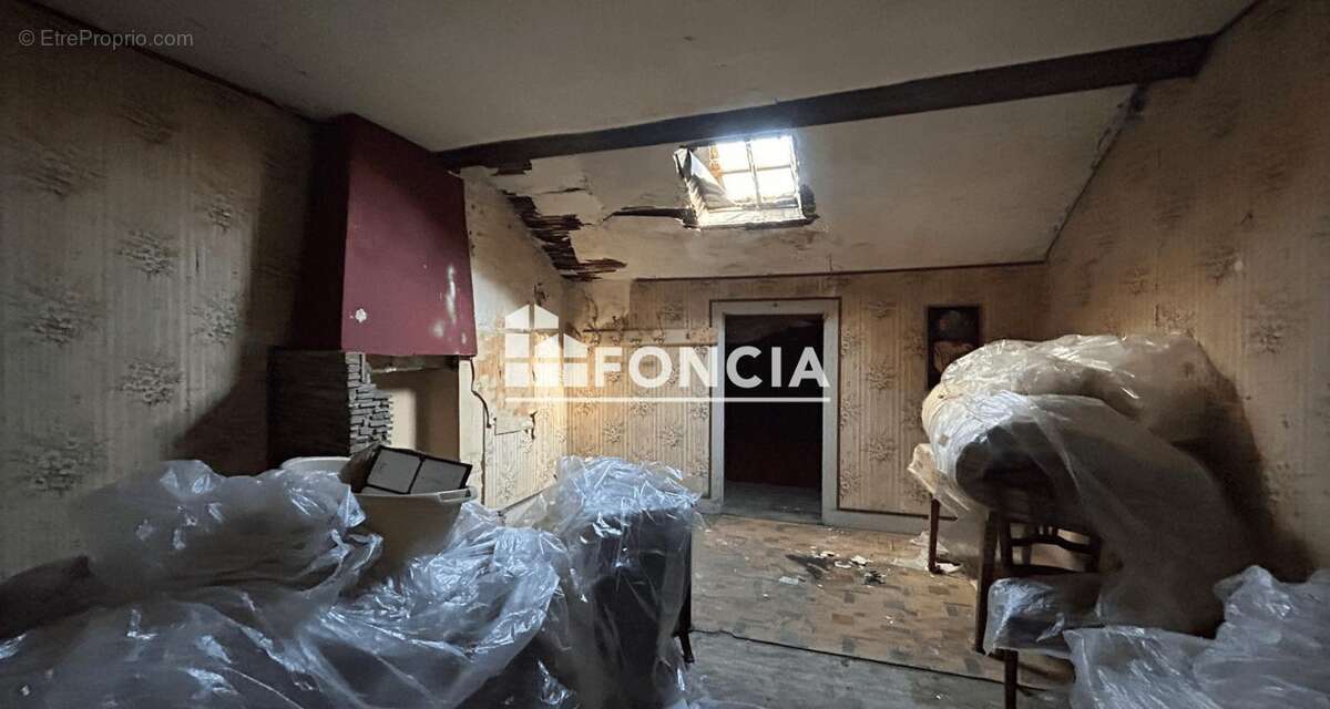 Appartement à SAINT-ETIENNE