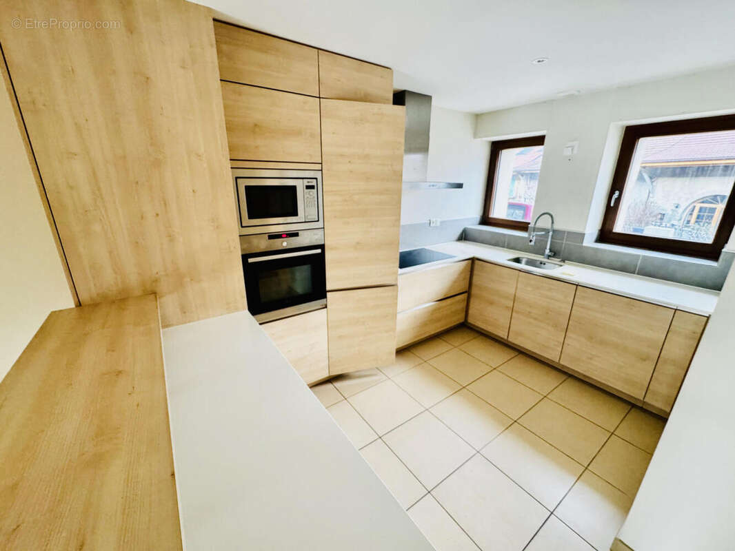 cuisine (3) - Appartement à VIRY