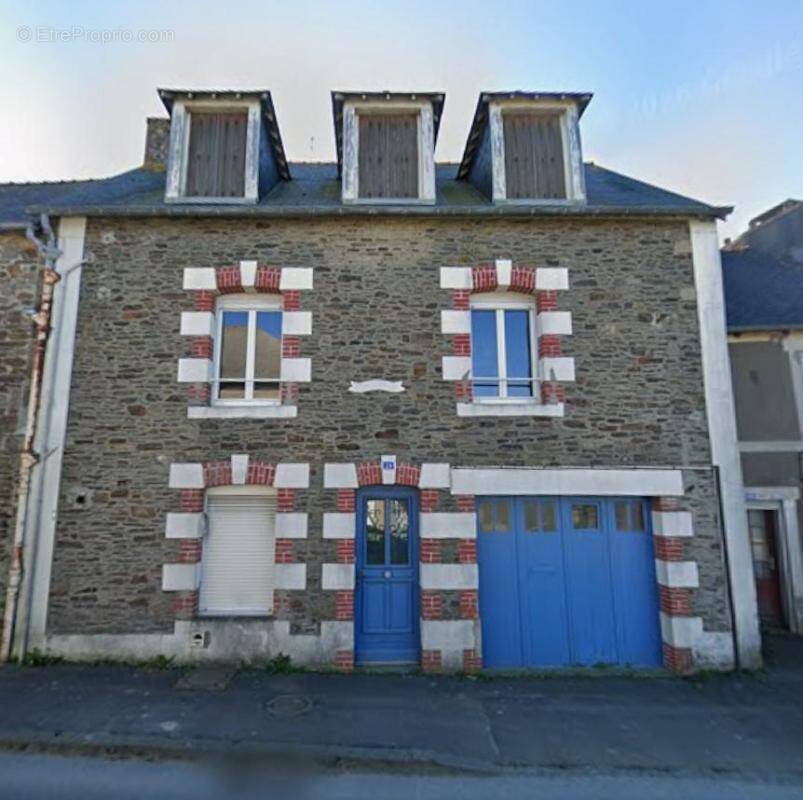 Maison à HIREL