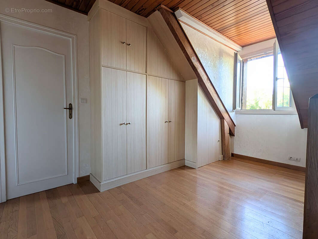 Maison à LES PONTS-DE-CE