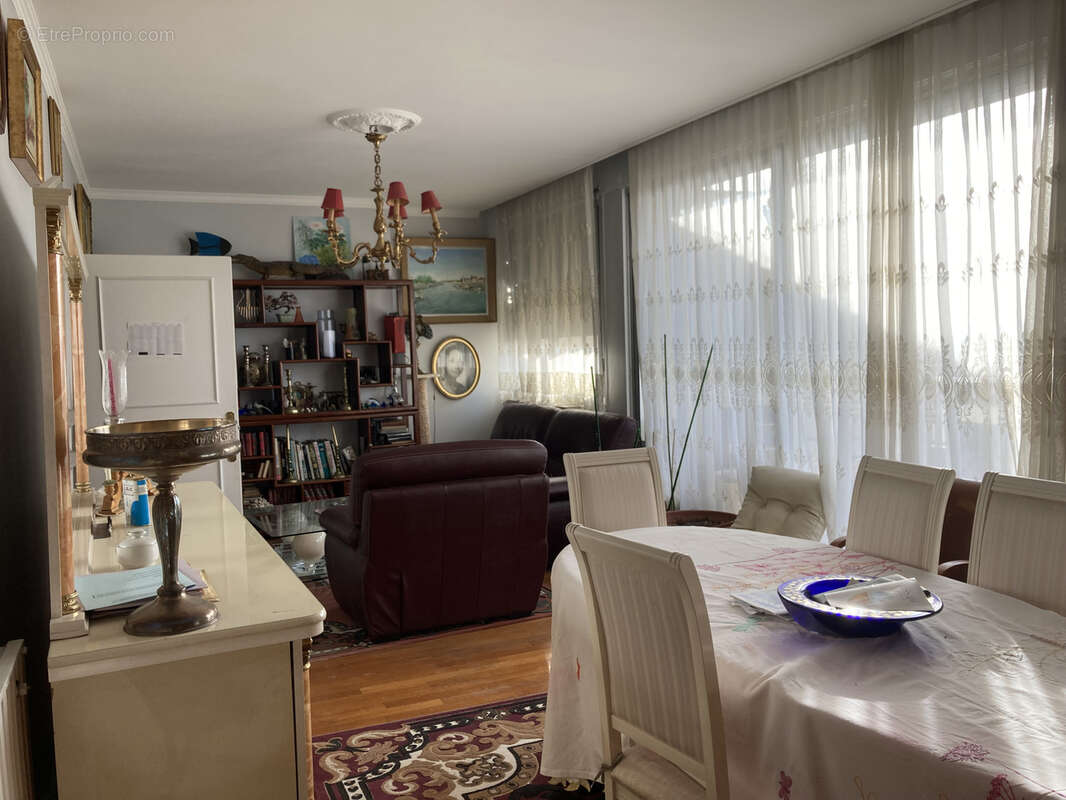 Appartement à SARCELLES