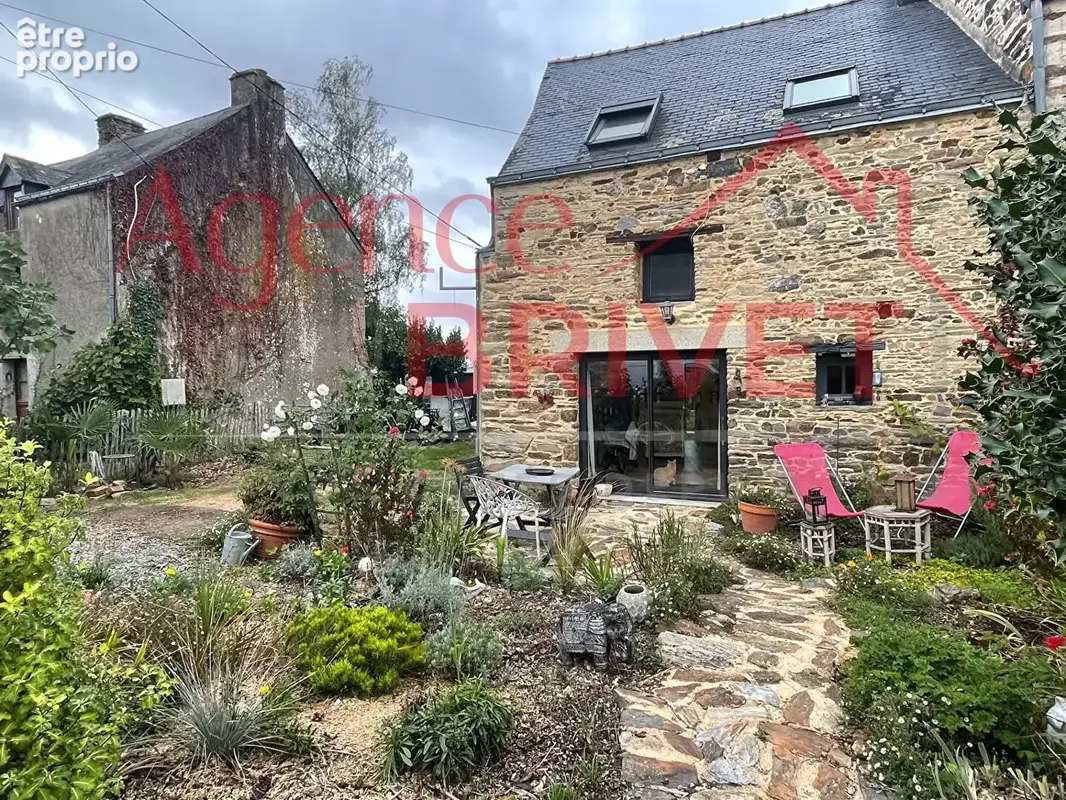 Maison à SEVERAC