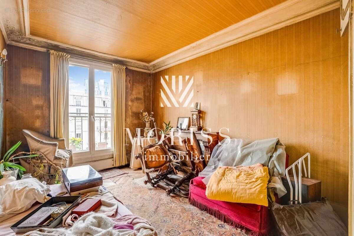 Appartement à PARIS-9E