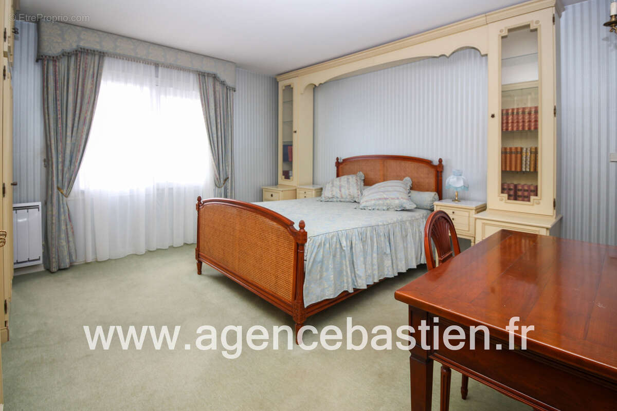 Maison à DIVONNE-LES-BAINS