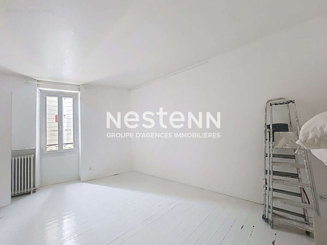Immeuble à vendre à Saint-Rémy-de-Provence avec local commercial, appartement de 198 m², terrasse et cave - photo 11