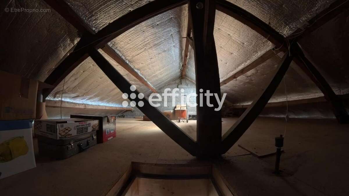 Maison à CHATEAUNEUF-D&#039;ILLE-ET-VILAINE