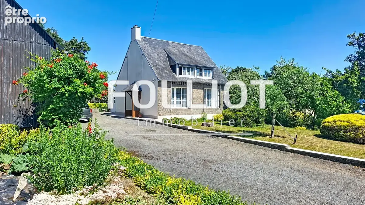 Maison à BESLON
