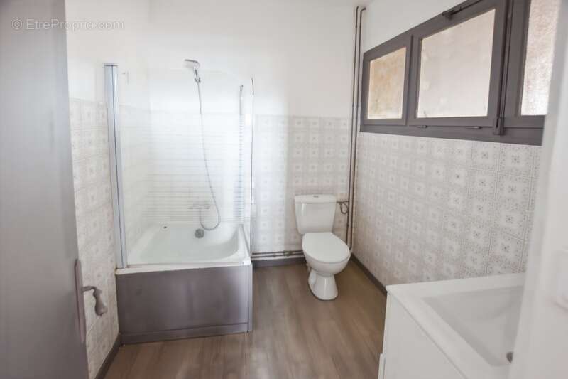 Appartement à ANTULLY