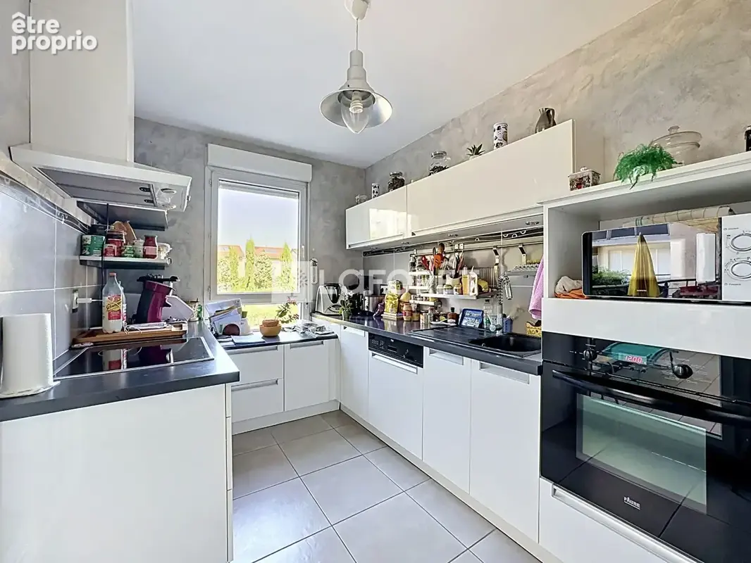 Appartement à vendre Villefranche Sur Saone 4 pièce(s) 81.93 m2 - photo 3