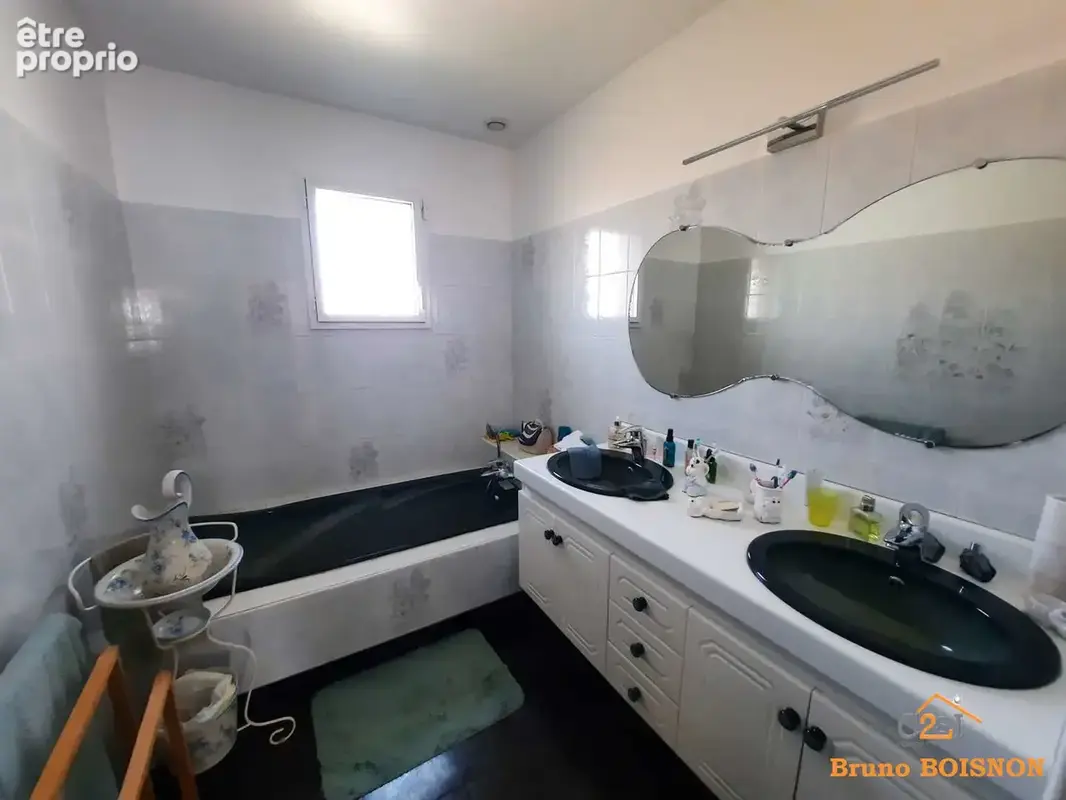 Maison 6 pièces 164  m2 sur Notre Dame d'Oé - photo 11